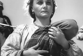«Сдaвайся русская !»