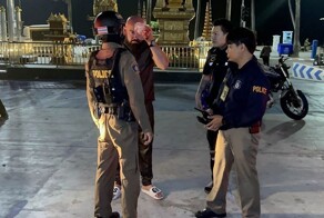 Группа из десяти мужчин жестоко избила туриста на популярном курорте Азии