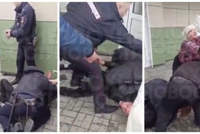 Приятели задержанного оскорбляют сотрудников полиции