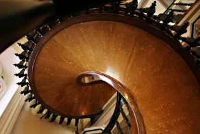 Легенда о чудесной лестнице часовни Лоретто