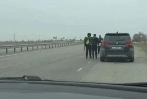 "Рэкет в погонах" - полицейских уволили после видео блогеров