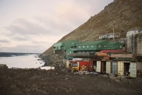 Американцы с острова Малый Диомид начали учить русский язык на случай, если туда придёт Россия