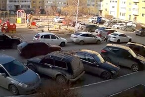 Юный спринтер встретился с автогонщиком