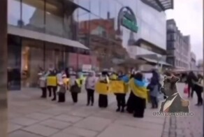 Немец решил посмотреть, куда украинские беженцы ходят после митинга в Германии