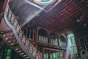 15 удивительных и завораживающих фотографий заброшенных мест