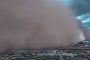 Северный Китай накрыла мощная буря: маловесным жителям рекомендуют оставаться дома