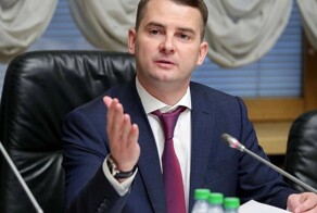 «Пообещать и не выполнить - это неправильно»: в Госдуме оценили идею о сокращении рабочего дня для женщин