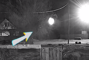 Жители российского села обратились к Анатолию Кашпировскому с просьбой избавить их от шаровой молнии