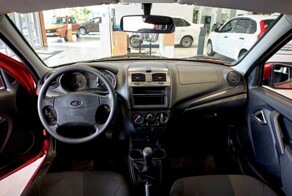 АвтоВАЗ объяснил, почему дорожают автомобили Lada