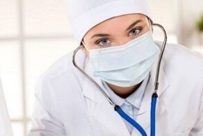 Вместо врачей россиян начнут лечить медсёстры и фельдшеры