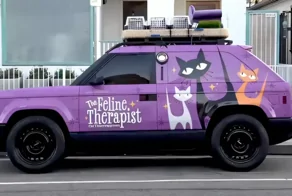 Американцы показали электрический внедорожник в стиле старого Range Rover с ценой 25 000$