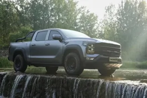 В России стартовали продажи огромных китайских пикапов Foton Tunland V7 и V9