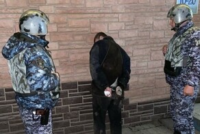В Хабаровском крае очевидцы помогли задержать грабителя ювелирного магазина