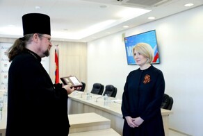 РПЦ наградила главу Мытищ, недавно выдавшую жилищный сертификат новым россиянам