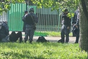 В Москве восьмиклассник вооружился палкой и пришёл в школу, чтобы отомстить учителю за двойку