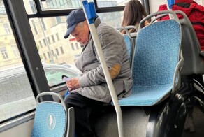 Место у окошка: после освобождения из колонии, Михаил Ефремов передвигается только на общественном транспорте