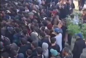 В Дагестане жители разгромили спортивный магазин из-за акции «Всё по 99 рублей»