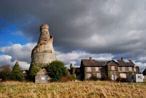 «Чудесный Амбар» – ирландская зерновая башня-штопор