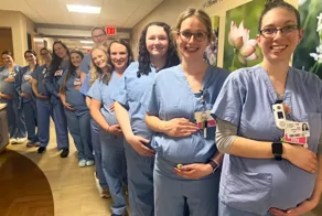 В больнице одновременно забеременели 14 медсестер