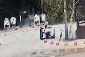 Велосипедист камнем ударил по голове инспектора парка в Челябинской области