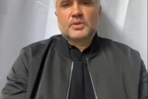 Герой ставшего вирусным ролика "могу зарезать любого в этом вагоне" оказался бывшим высокопоставленным сотрудником МВД РФ (кто бы сомневался)