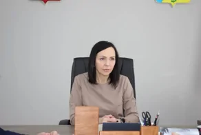 "Ты чё, фраер, попутал? Знаешь, кто моя мама?": в Вологодской области чиновницу уволили из-за высказываний её дочери