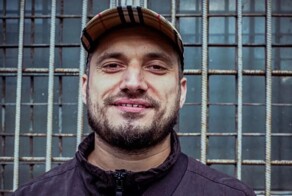Картину Паши Техника продали на аукционе за 126 тысяч долларов
