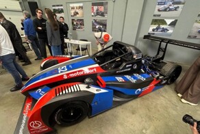 Представлен первый в России прототип гибридного гоночного автомобиля для кольцевых гонок на выносливость
