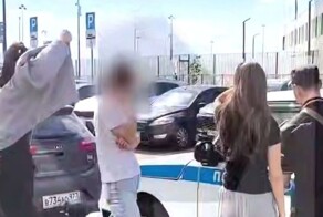 "Ты сейчас на весь район прославишься!": в Москве задержали подростков, выкрикивавших оскорбление в адрес русских