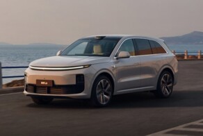 Россиянам могут заблокировать электромобили Lixiang, если они ввезены в Россию не по официальным каналам