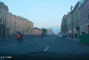 Две "боеголовки" пролетели по Санкт-Петербургу