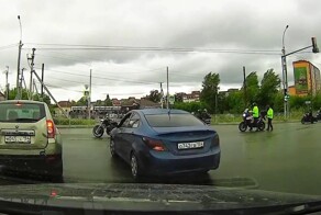 Без ДТП. Мотоциклисты самовольно перекрыли дорогу