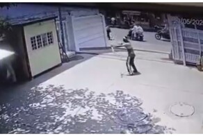 Вооруженный луком мужчина напал на сотрудника CBI