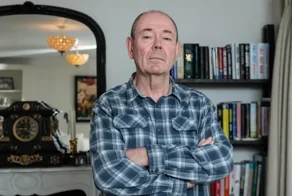 В Британии пенсионеру выплатили 20 000 фунтов компенсации после ошибочного ареста за сообщение в соцсетях