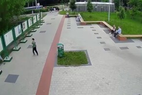 Малолетние вандалы повредили информационные стенды, посвященные Пушкину