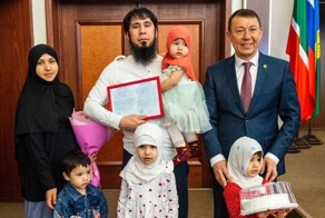 В Нижнекамске арестовали таджика, получившего скандальный сертификат на квартиру