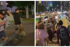 Молодежь жестоко избила толпой и закидала мужчину скейтбордами в центре Москвы