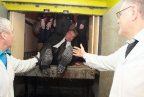 Извлечение министра (4 фото)