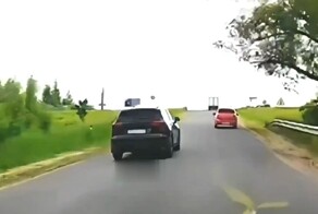 Никогда так не делайте. Очень, очень глупый обгон