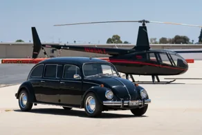 Уникальный лимузин VW Beetle по прозвищу Rollswagen пустят с молотка