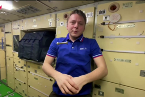 Эксперимент магнит в невесомости