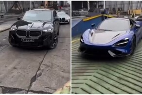 Разгрузка автомобилей в порту Владивостока