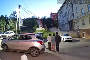В Уфе обрушилась часть здания общежития