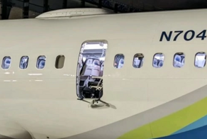 Пилоты подают в суд на Boeing: история рейса AS 1282