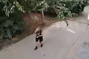 В Таганроге мужчина украл телефон у школьника после просьбы дать позвонить