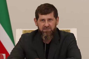Рамзан Кадыров призвал власти Чечни усилить борьбу с «клеветой и дезинформацией» в соцсетях и мессенджерах