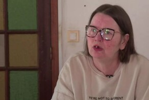 Француженка 20 лет получала зарплату ни за что и подала в суд на работодателя