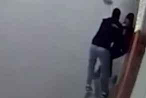 Подростка с почти двумя миллионами рублей ограбили в Новосибирске