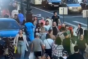 30-летняя женщина на BMW проехалась по тротуару и поплатилась