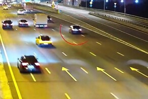 Прилёт в "незаметное" препятствие на МКАДе